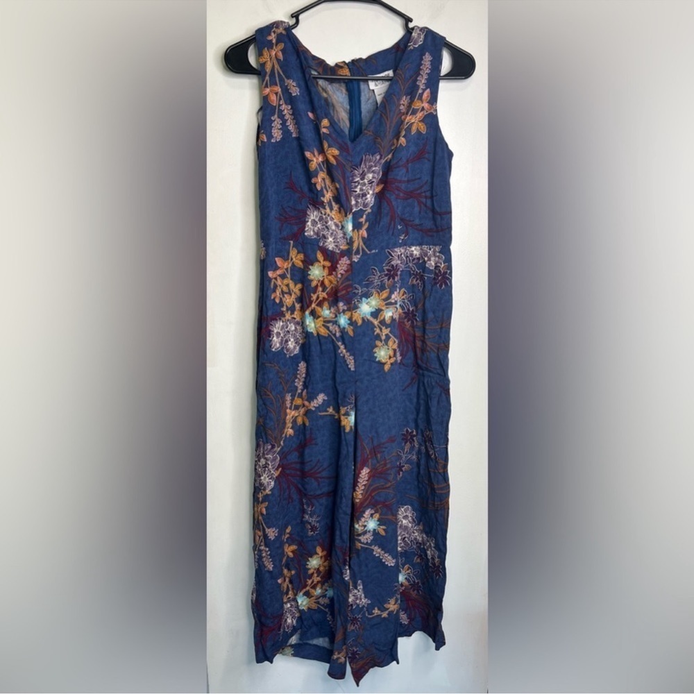 Monroe & Main Lightweight Floral Summer Tank Top V-Neck Jumpsuit - Picture 1 of 6